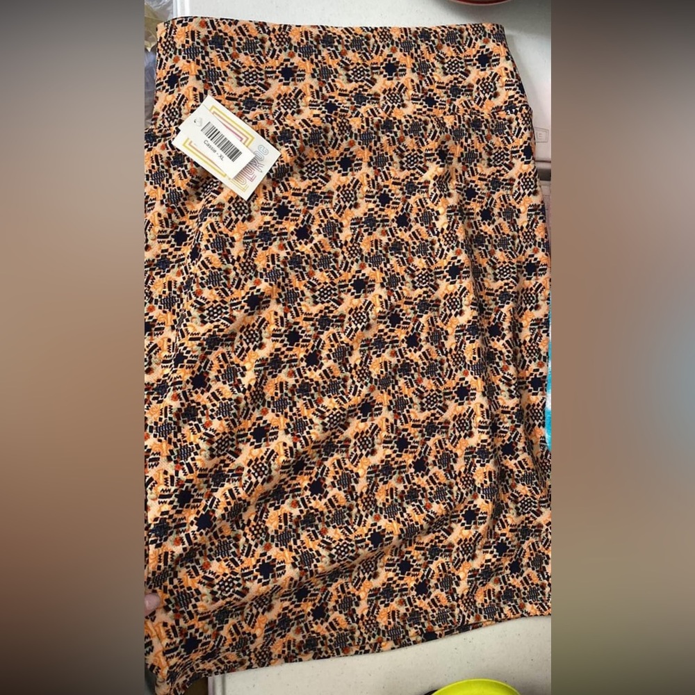 Lularoe XL Cassie - NWT - Retails for $35
